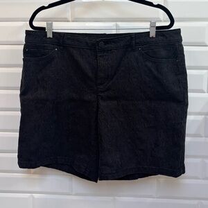 Women’s 14 Simply Vera Vera Wang Textured Black Bermuda Shorts